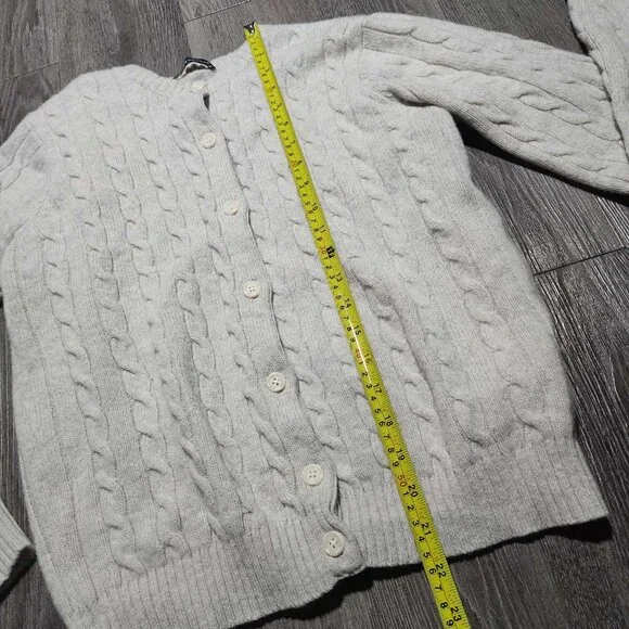 Brandy Melville grey wool cable knit button-up cardigan - Picture 7 of 9